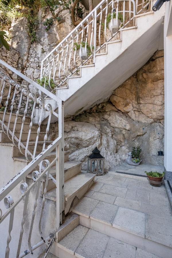 Apartment Navika Omis Ngoại thất bức ảnh